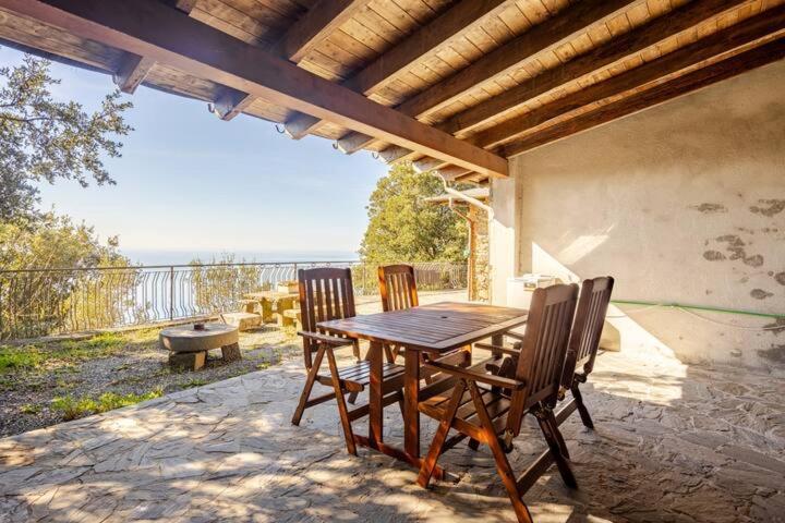 Nature&Sea Chalet Corniglia Eksteriør billede